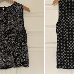 Elegant Black and White Reversible Floral/Neat Print Women's Top